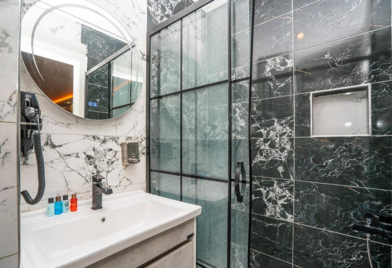 Comfort Inn Suites Istanbul Ngoại thất bức ảnh