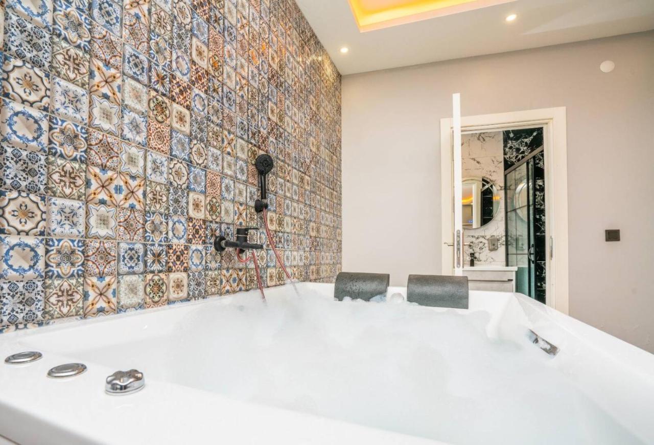 Comfort Inn Suites Istanbul Ngoại thất bức ảnh